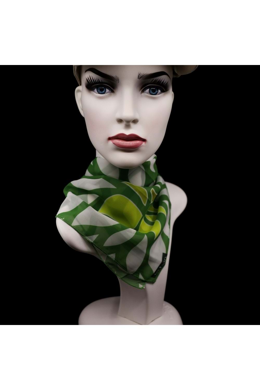 Artvin Zambağı Şifon Eşarp Yeşil 50X50 Cm