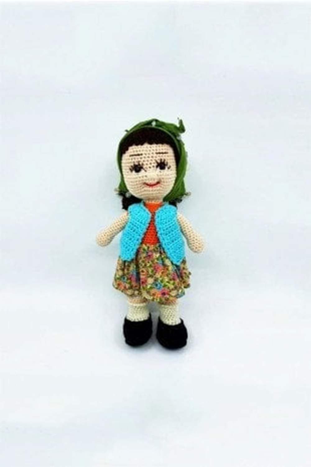 Artvin Amigurumi Organik Örgü Oyuncak Yöresel Kız Bebek / Koyu Yeşil