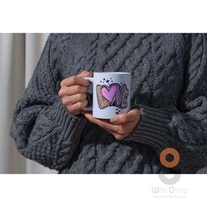 Win Ovro Premium Ultra Beyaz Porselen Kupa Bardak Çift Yönlü Baskılı - Love Yazı Desenli Renkli