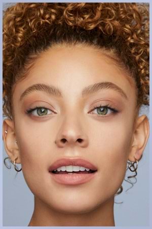 Maybelline New York Kaş Kalemi Tattoo Brow Lift Stick 03 Medium Brown