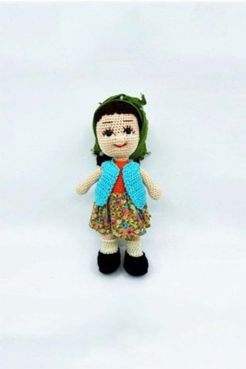 Artvin Amigurumi Organik Örgü Oyuncak Yöresel Kız Bebek / Koyu Yeşil